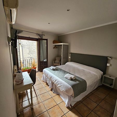 Hostal La Campana Толедо Экстерьер фото
